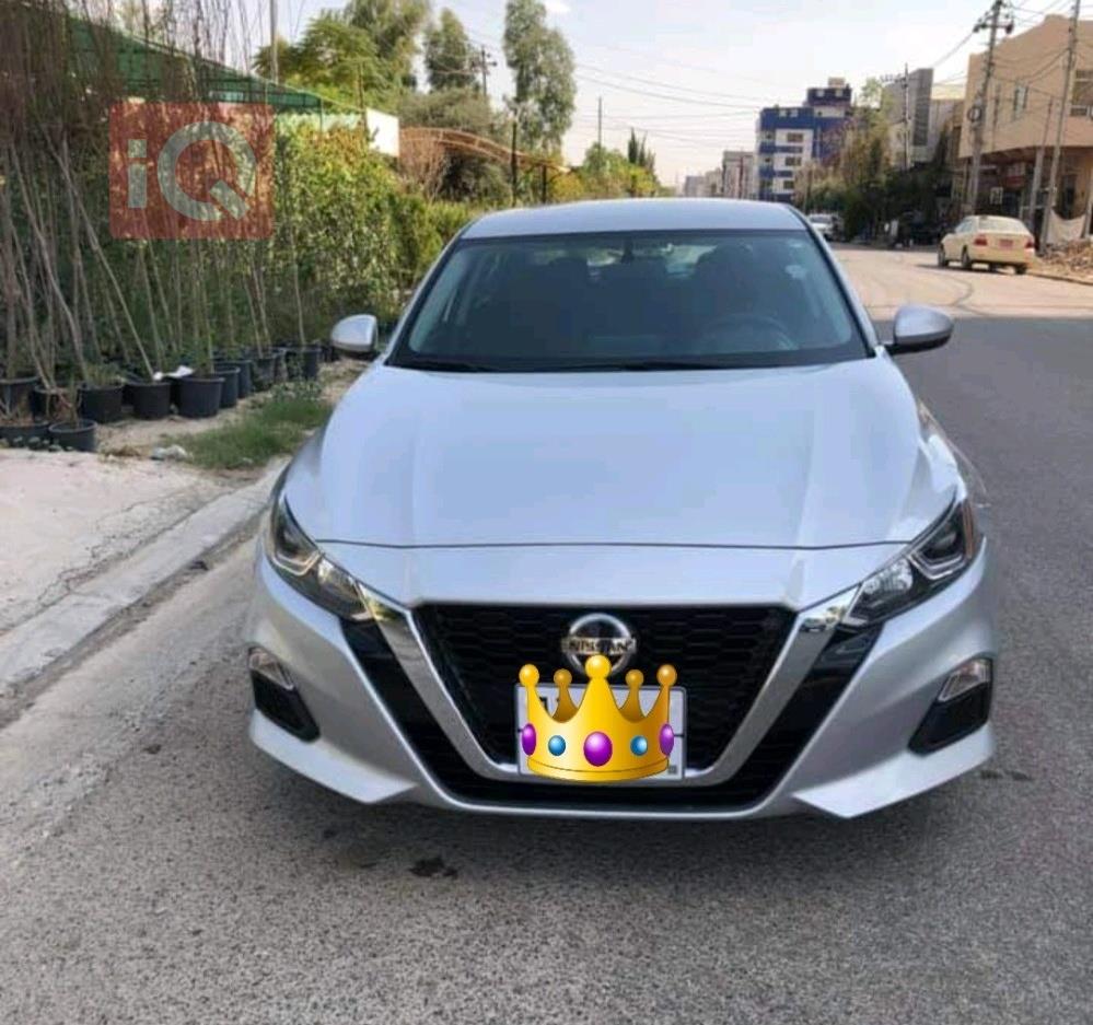 نيسان ألتيما